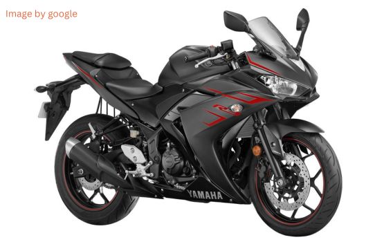 Yamaha R3 Bike