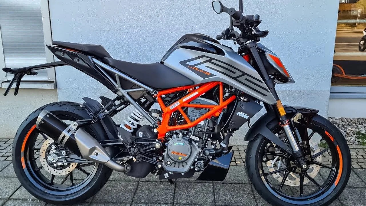 KTM Duke 125 मार्केट मे धिंगाना मचाने आई 46 kmpl का माइलेज और मॉर्डन फीचर्स के साथ मात्र 20 हजार में