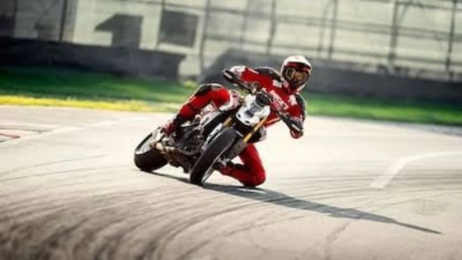 Ducati Hypermotard V2 Launch